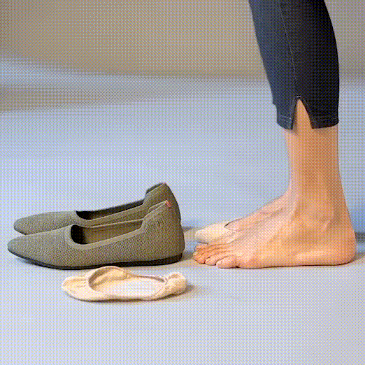 Liners Flats & Heels