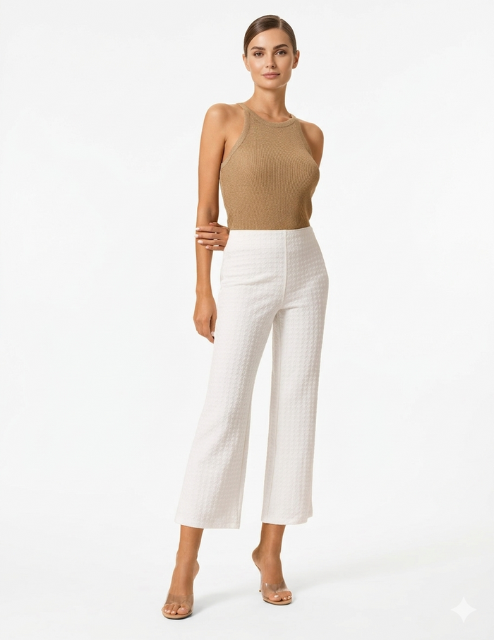HUE Textured Ponte Cropped Flare Legging