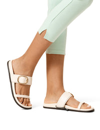HUE Essential Denim Mid-Rise Capri Legging