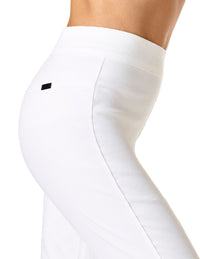 HUE Embroidered Eyelet Hem Denim