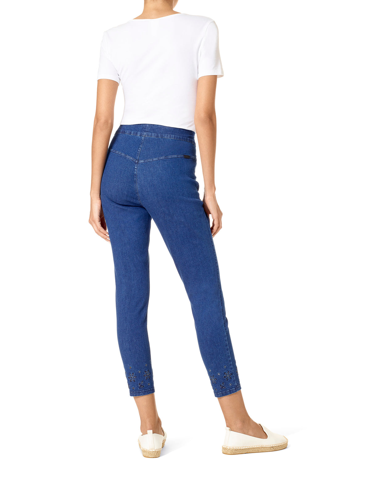 HUE Embroidered Eyelet Hem Denim