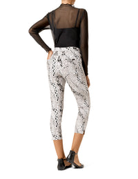 HUE Leopard Essential Denim Mid-Rise Capri Legging