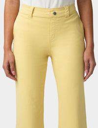 HUE Ultra Stretch Chino Kick Flare