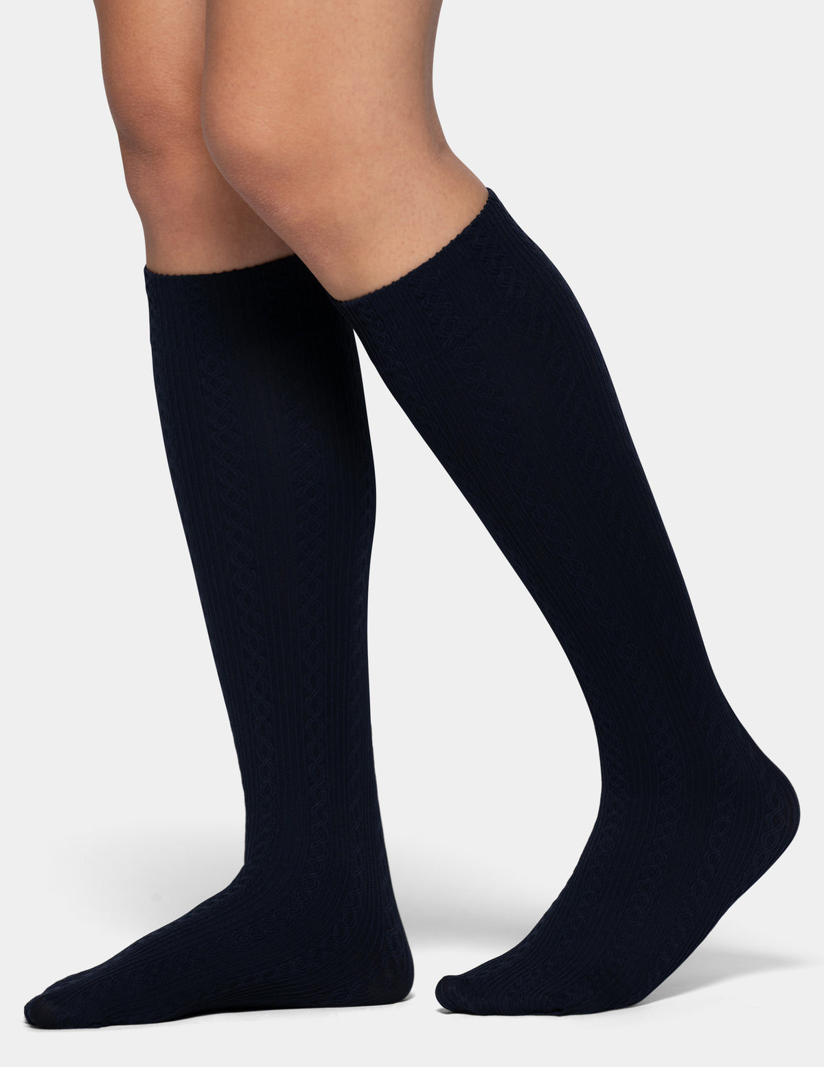 HUE Cable Ribbed Knee High