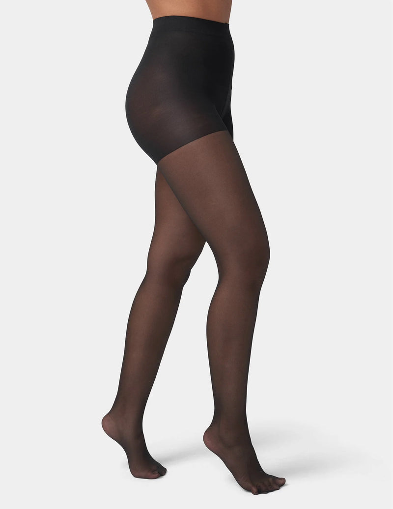 HUE So Silky Sheer Control Top with Invisible Reinforced Toe Pantyhose-12 Denier