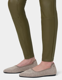 HUE Leatherette Legging