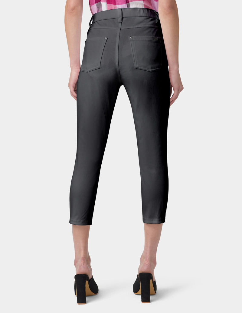 HUE Hi-Rise Ultra Soft Denim Capri