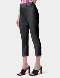 HUE Hi-Rise Ultra Soft Denim Capri