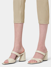 HUE Hi-Rise Ultra Soft Denim Capri
