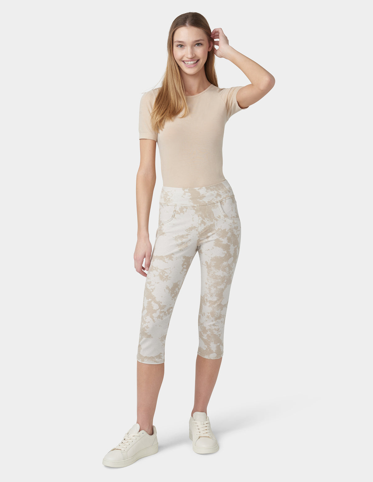 HUE Game Changing Denim Capri
