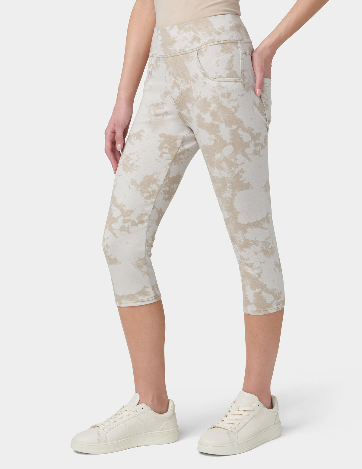 HUE Game Changing Denim Capri