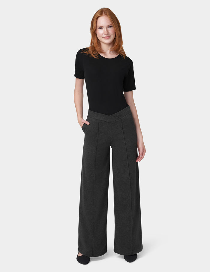 HUE Pull-On Wide Leg Pant