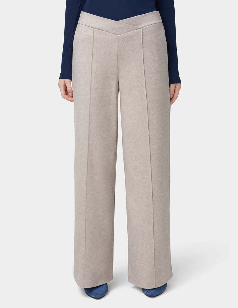 HUE Pull-On Wide Leg Pant