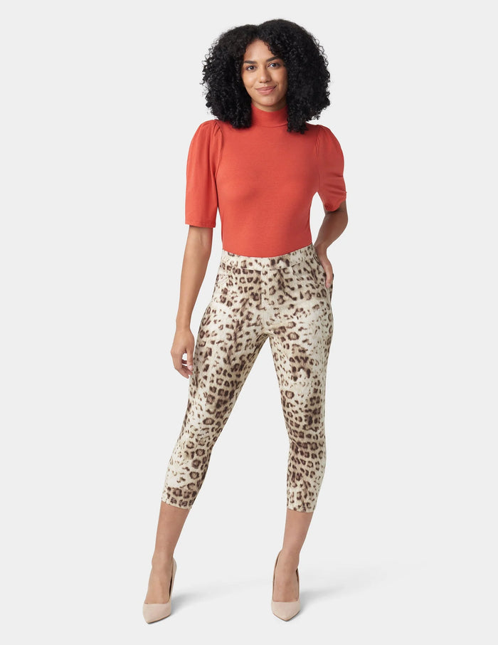 HUE Leopard Denim Capri