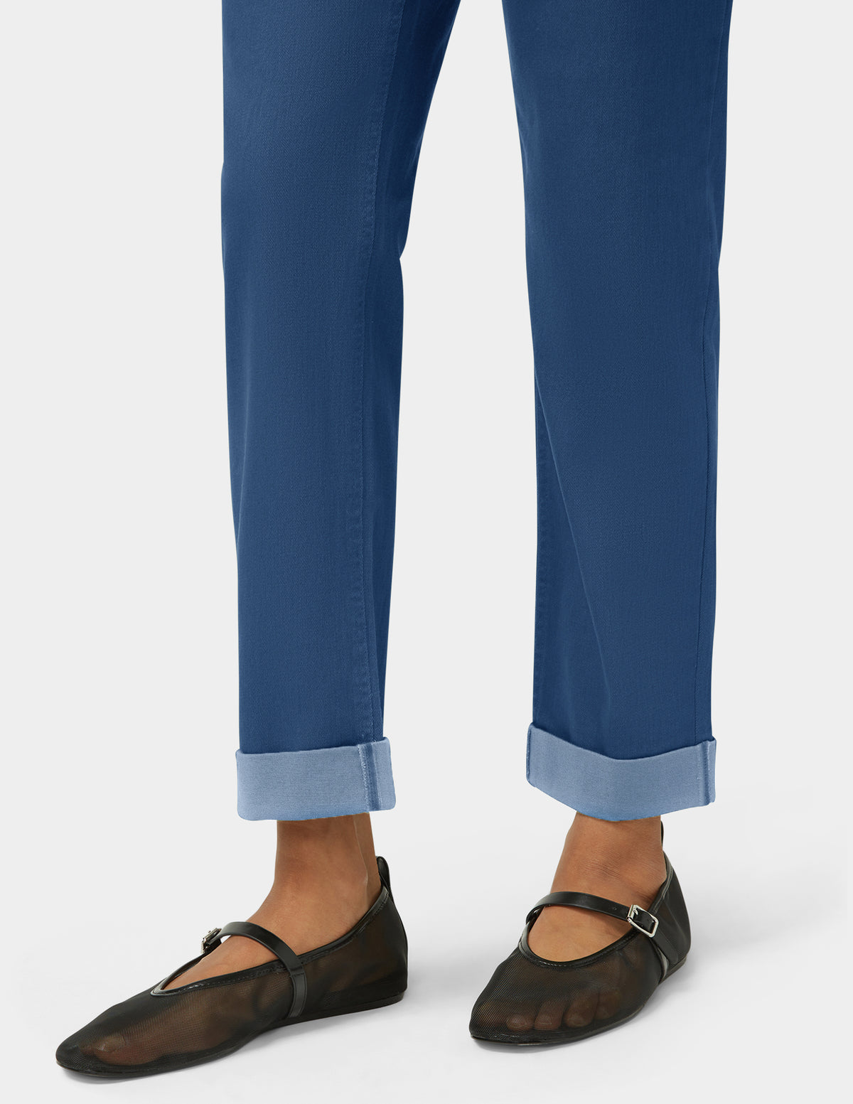 HUE Grilfriend Mid-Rise Denim